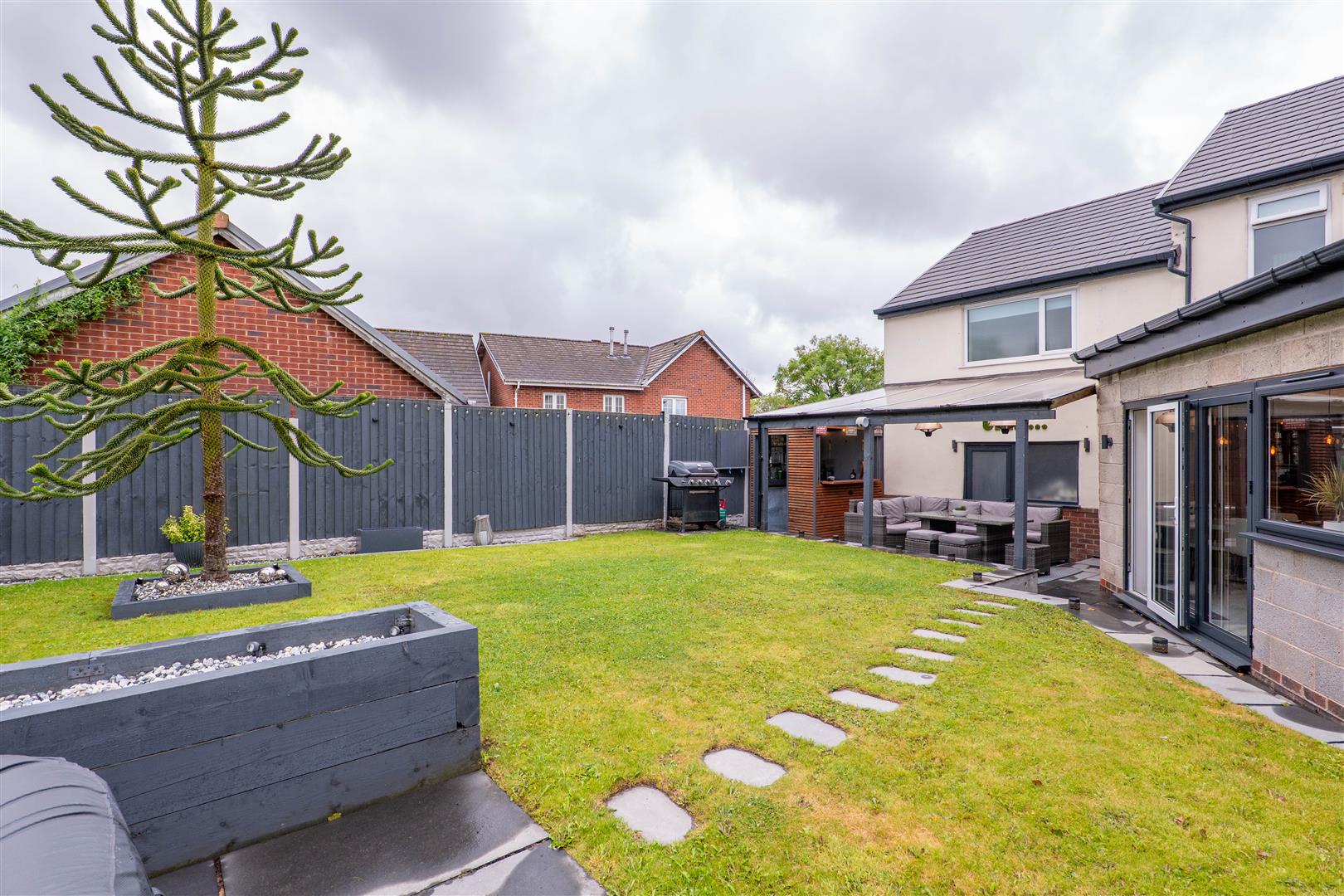 Larches Lane, Ashton-On-Ribble, Preston